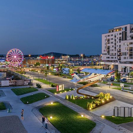 Promenada Studios Μπρασόβ Εξωτερικό φωτογραφία