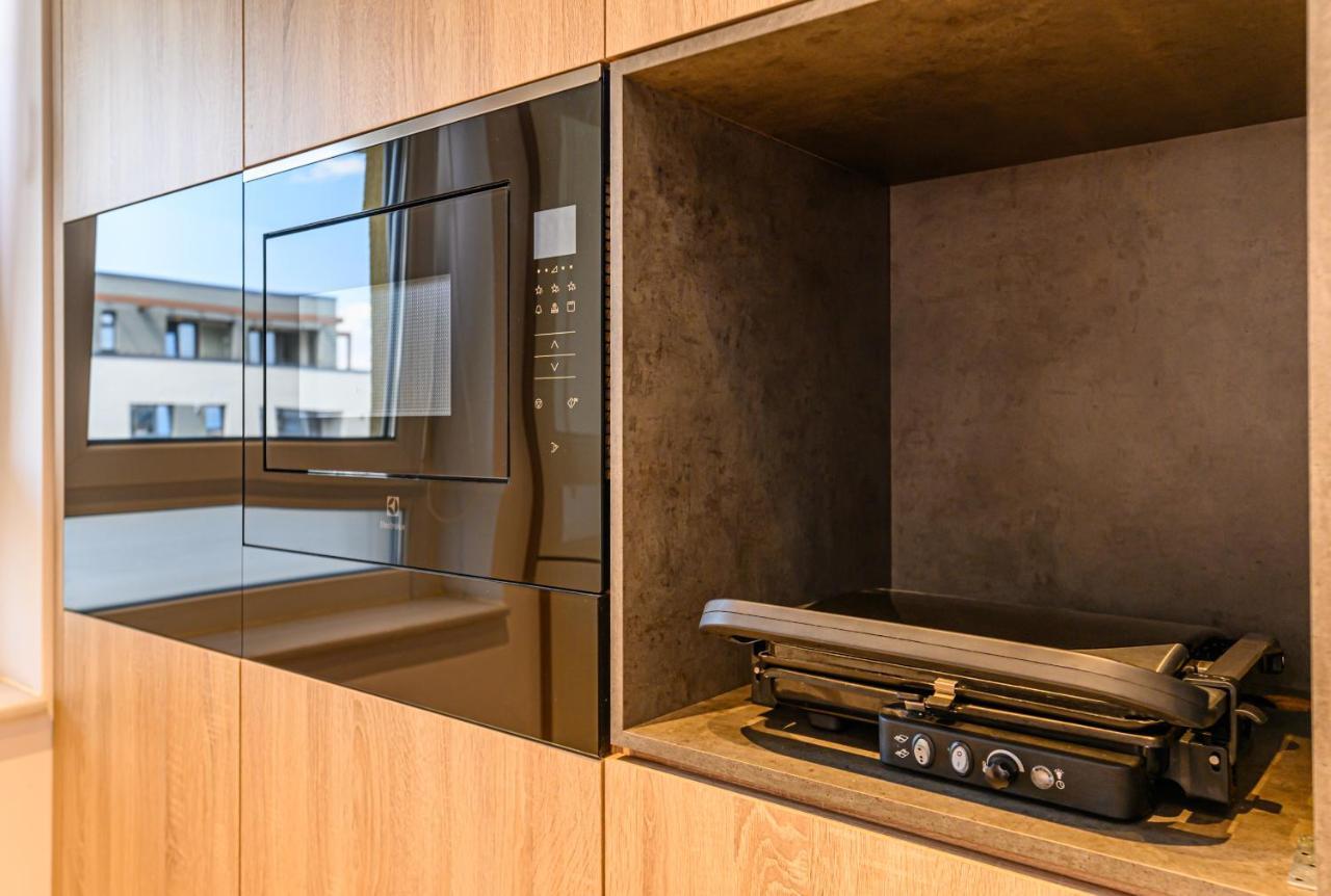 Promenada Studios Μπρασόβ Εξωτερικό φωτογραφία